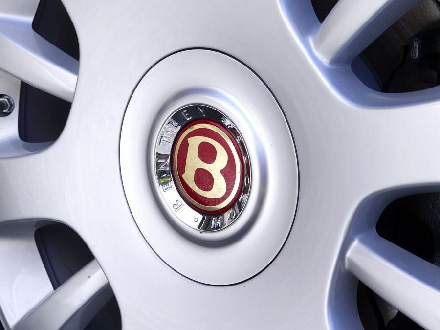 Колеса Bentley Arnage R 2005 года  (фото 13 из 17)